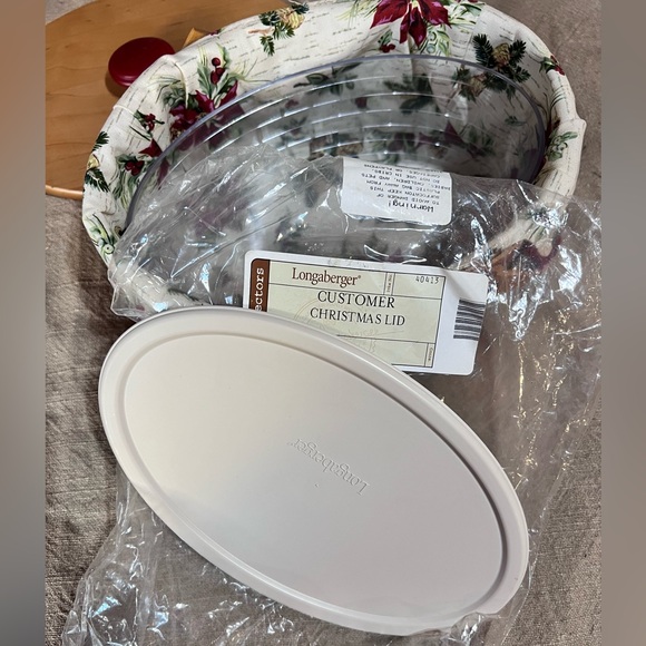 Longaberger 2007 Sweets Treats Red Basket Combo with Extra Christmas Knob, EUC - Picture 4 of 15